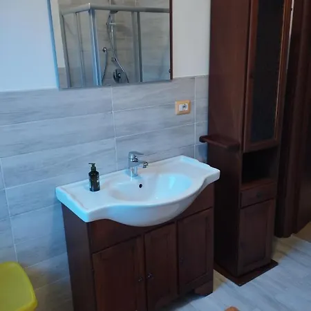 Cristina's Flat Διαμέρισμα Άστι