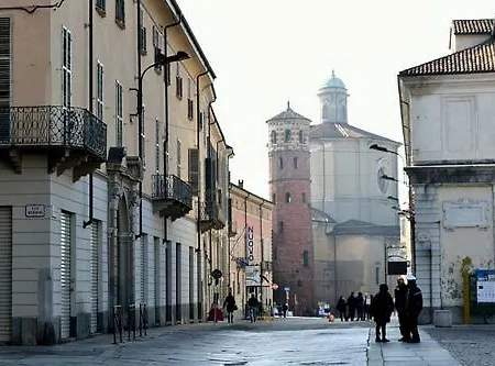 Cristina's Flat * Άστι